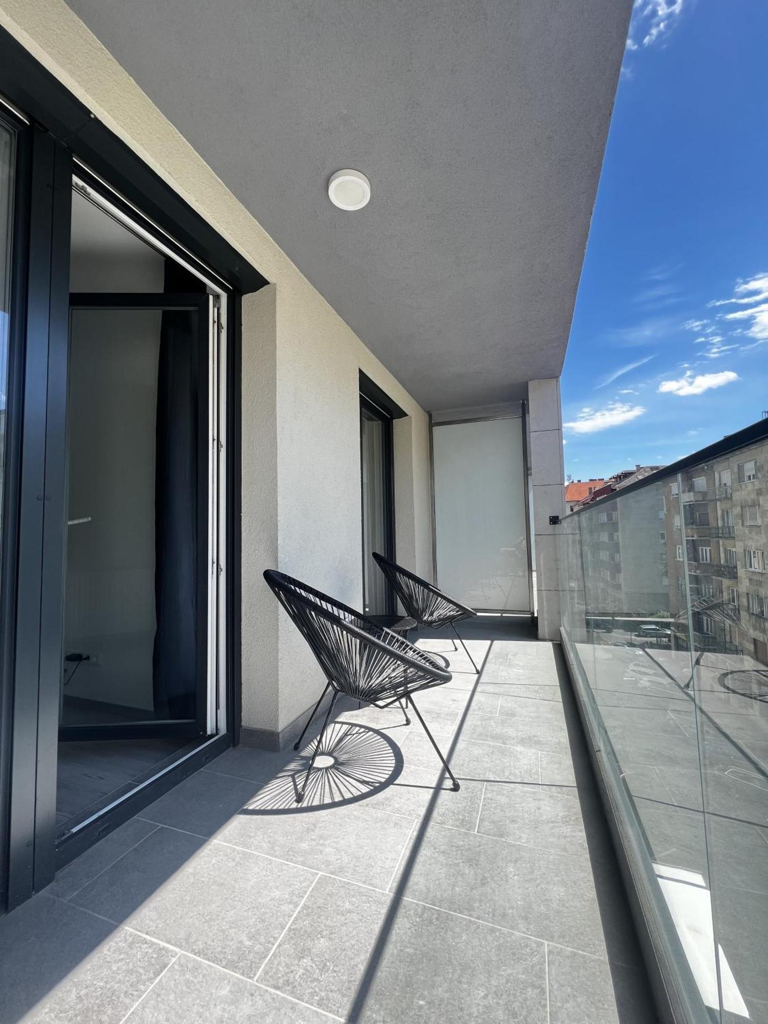 The Riverhouse Budapest Exterior photo